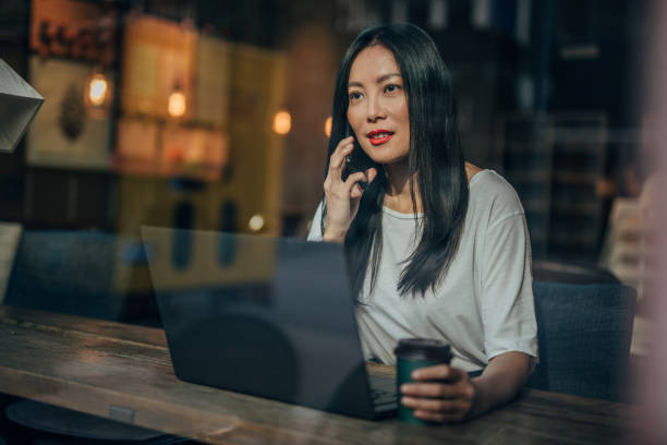 istock Beautiful lady sitting in cafe 1172474287