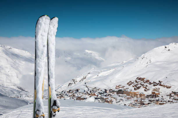 istock Skiing In France 1172479435