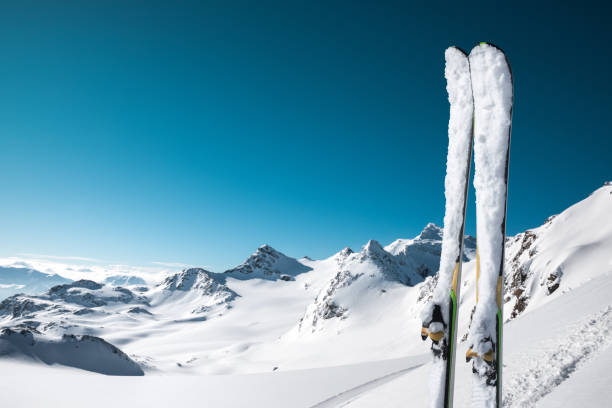 ski - val thorens white snow winter photos et images de collection