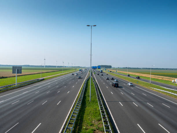 Traffic on the highway High angle view of the A4 motorway in the Netherlands small group of objects stock pictures, royalty-free photos & images