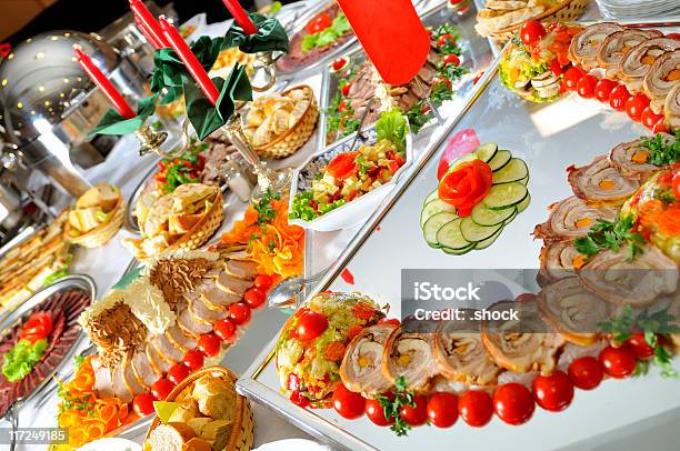 Arreglo Decorativos De La Cena En El Restaurante Foto de stock y más banco de imágenes de Alimento - Alimento, Amarillo - Color, Aperitivo - Plato de comida