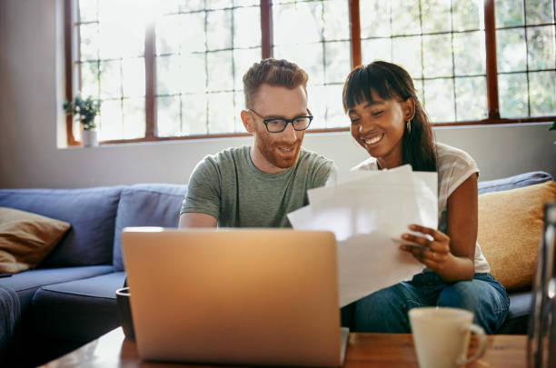 istock Looks like we can pay them all online 1172498584