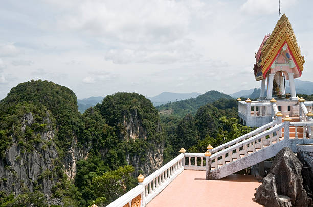 istock Wat Tham Sua (Tiger Cave Temple) In Krabi, Thailand 117250112