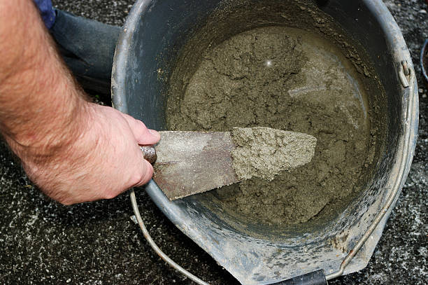 istock Cement In A Bucket With Trowel 117250732