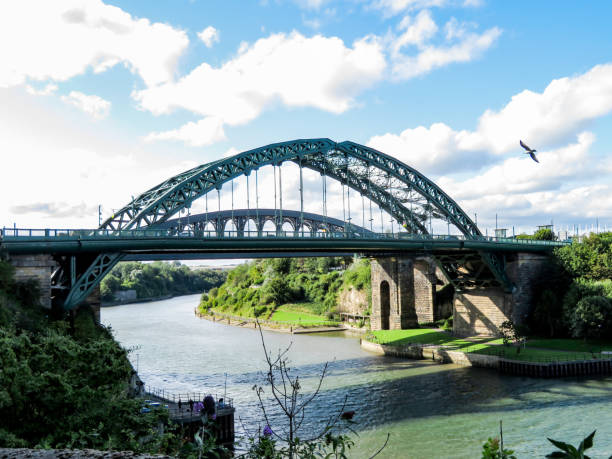 Sunderland Wearmouth Bridge View of Sunderland Wearmouth Bridge river wear stock pictures, royalty-free photos & images