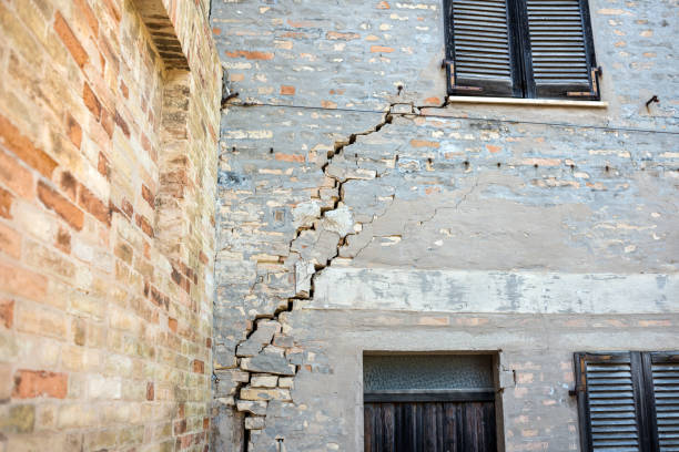 Architecture of Italy, Marche: Earthquake damaged building in Montelupone stock photo