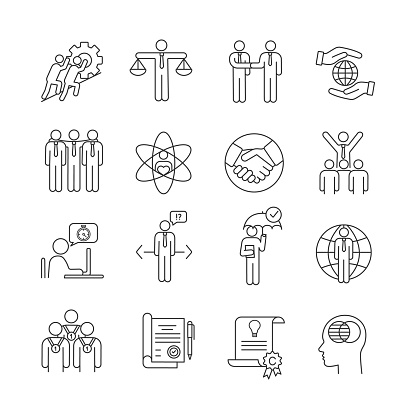 Business ethics linear icons set. Business deal, agreement. Core values. Moral standards. Partnership, teamwork. Empathy, responsibility, trust, honesty. Isolated vector illustrations. Editable stroke
