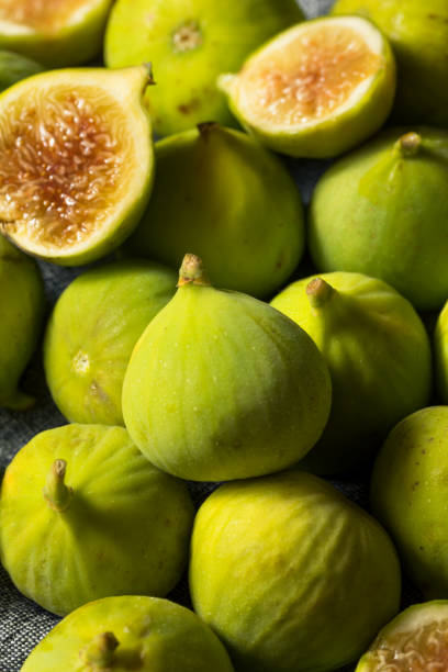 istock Raw Green Organic Figs 1172592353