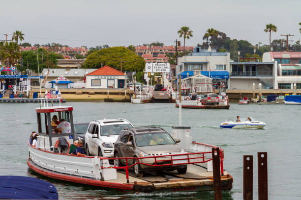 バルボア島フェリー - balboa island ferry ストックフォトと画像