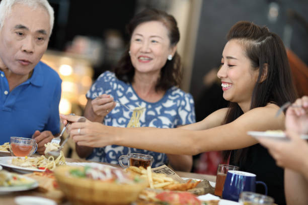 istock Have lunch with family at the restaurant 1172620841