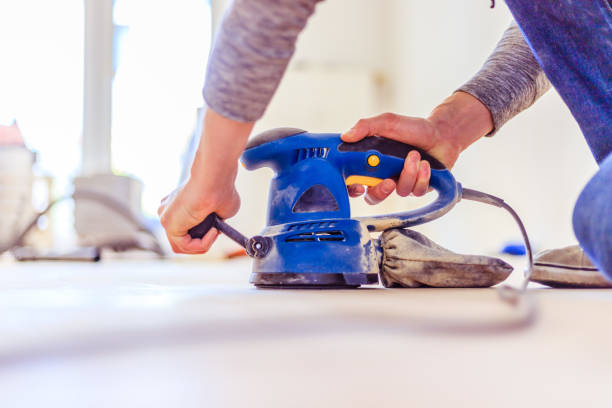istock Renovating at home: sander tool for refreshing and grinding the wooden parquet floor 1172653457