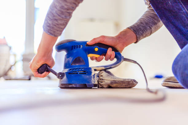 istock Renovating at home: sander tool for refreshing and grinding the wooden parquet floor 1172654751
