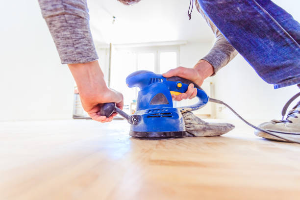 istock Renovating at home: sander tool for refreshing and grinding the wooden parquet floor 1172656414