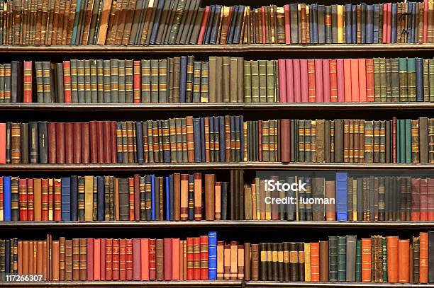 ライブラリー - 本棚のストックフォトや画像を多数ご用意 - 本棚, 図書館, 本
