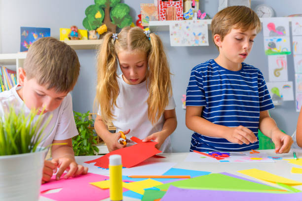 istock Creative kids. Creative Arts and Crafts Classes in After School Activities. 1172681832