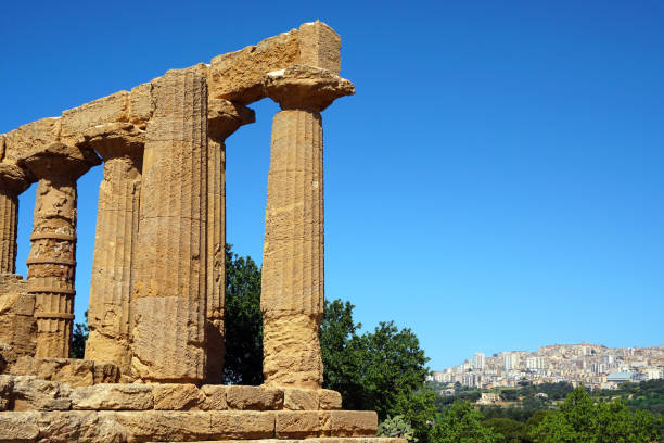 świątynia w agrigento, sycylia - temple of heracles zdjęcia i obrazy z banku zdjęć