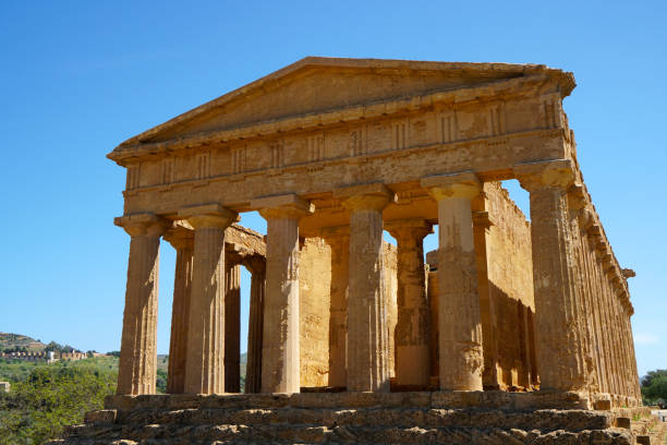 świątynia w agrigento, sycylia - temple of heracles zdjęcia i obrazy z banku zdjęć