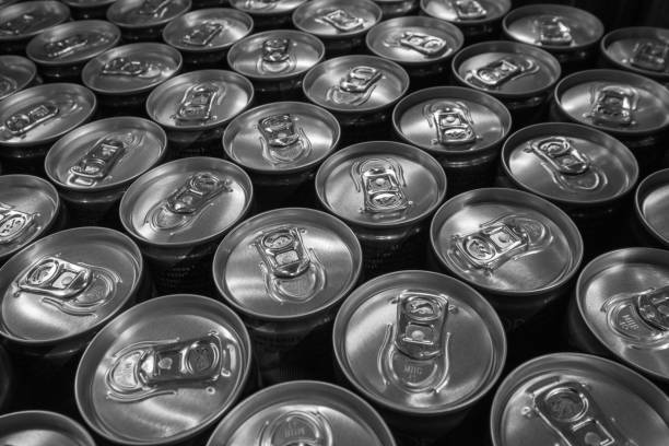 istock Packaging drinks in aluminum cans in a store 1172725075