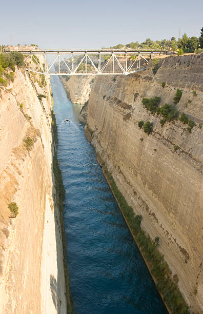 istock tourism corinthian channel corinth greece 117274046
