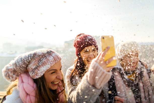 istock Capturing this sunny winter afternoon with friends 1172741020