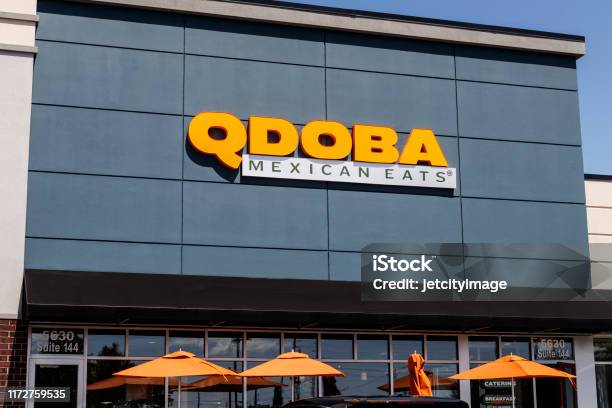 Qdoba Mexican Grill Fast Casual Restaurant Qdoba Was Purchased By Apollo Global Management In 2018 Ii Stock Photo - Download Image Now