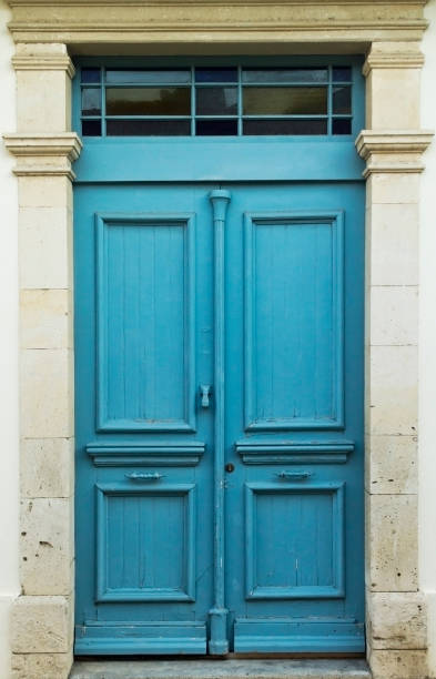 istock Blue front door in stone doorway 1172762527