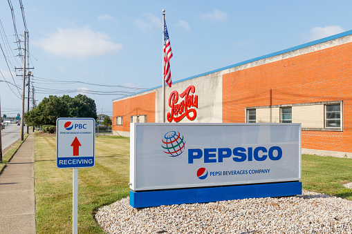 Louisville - Circa July 2019: Pepsi Beverages Company Signage. Pepsi and PepsiCo is one of the largest beverage producers in the world IV