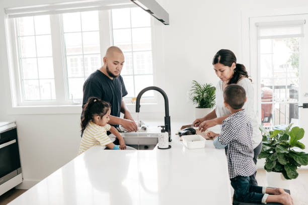istock how Much Do You Spend On Your Kid's Activities? 1172774569
