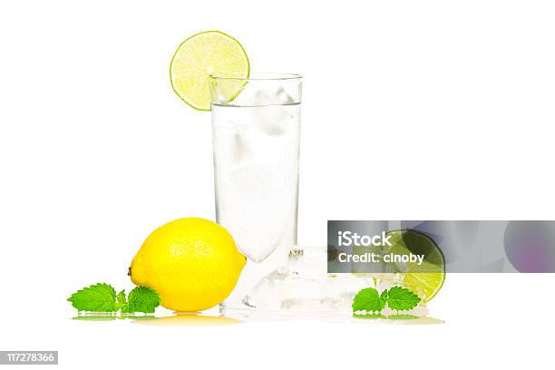 Lemon Wasser Ii Stockfoto und mehr Bilder von Alkoholfreies Getränk - Alkoholfreies Getränk, Brause-Limonade, Eis