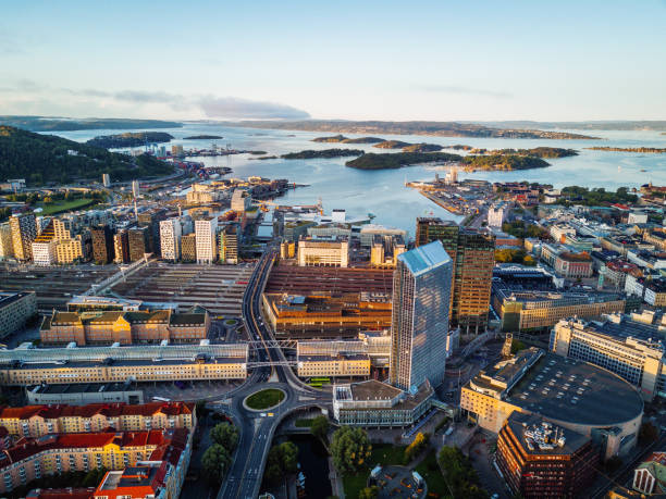 istock Harbor and financial district view of Oslo, Norway 1172800519