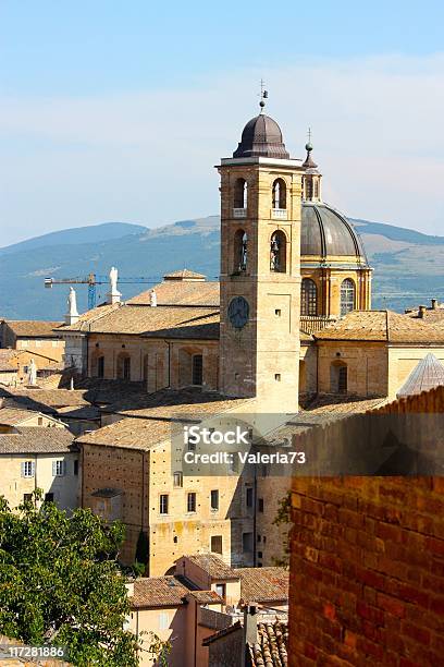 Widok Urbino - zdjęcia stockowe i więcej obrazów Architektura - Architektura, Bez ludzi, Dzwon