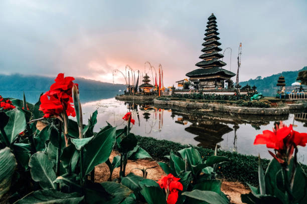 Landscape view of Pura Ulun Danu Beratan the Floating Temple in Bali , Indonesia in morning. Landscape view of Pura Ulun Danu Beratan the Floating Temple in Bali , Indonesia in morning. floating temple in lake bedugul bali stock pictures, royalty-free photos & images