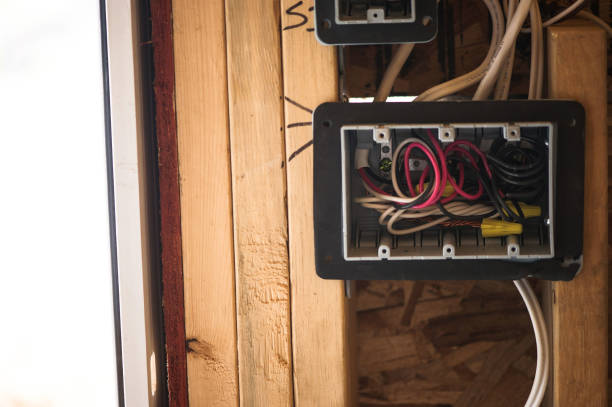istock Electric distribution box Close up wiring 1172859133