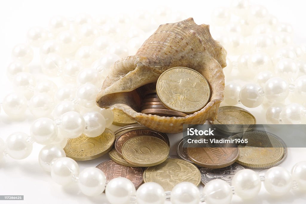 Crustacés & pièces de monnaie - Photo de Bijou libre de droits