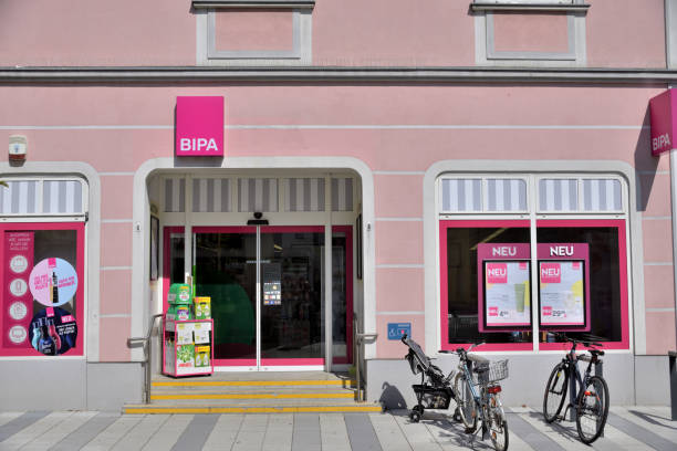 shop for drugstore products of the trade chain "BIPA" Wiener Neustadt, Austria - September 5, 2019: Front and entrance to a shop for drugstore products of the trade chain "BIPA" in the pedestrian area of Wiener Neustadt wiener neustadt stock pictures, royalty-free photos & images