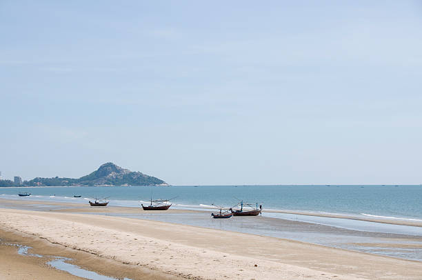 istock Beach At Hua Hin, Thailand 117289005