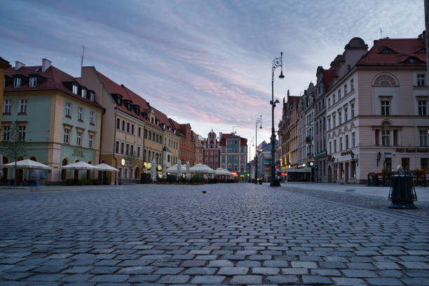 istock Old town city center in Wroclaw 1172903282
