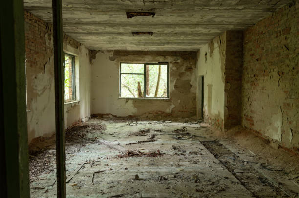 istock Old abandoned room. Old walled brick walls. 1172910614