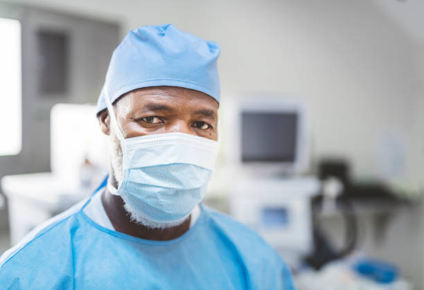 istock Portrait of confident surgeon in protective wear 1172913437
