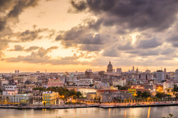 istock Havana, Cuba downtown skyline 1172933790