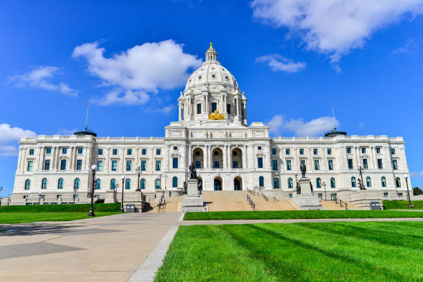 istock Minnesota Capitol Building in St. Paul, Minnesota 1172965321