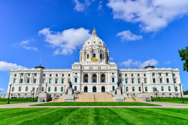 istock Minnesota Capitol Building in St. Paul, Minnesota 1172965323