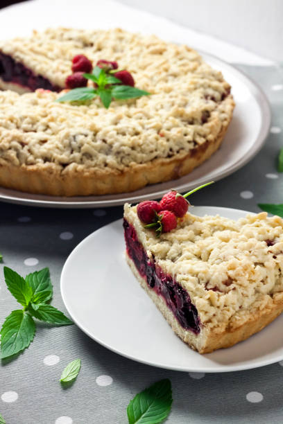 istock Homemade shortcrust berry pie with crumble 1172988317