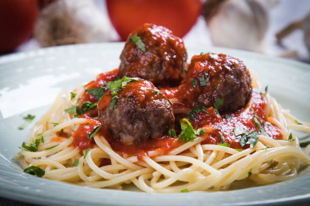 istock Meat balls with spaghetti pasta and tomato sauce 1172988519
