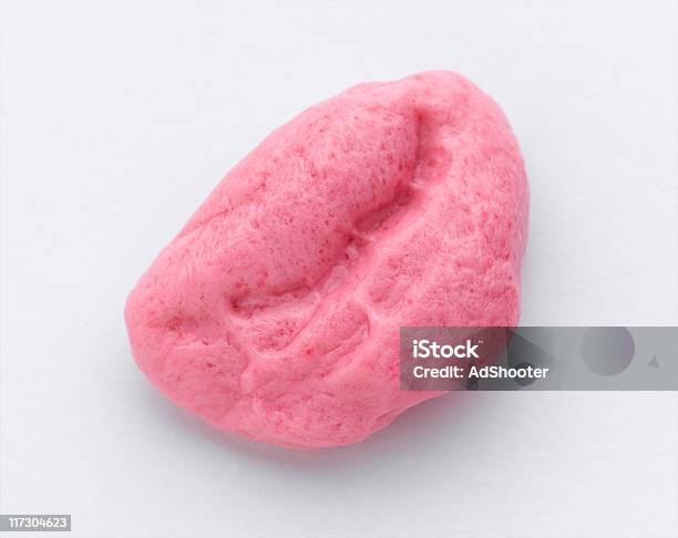 Foto de Pastilha Elástica e mais fotos de stock de Chiclete - Chiclete, Rosa - Cor, Mastigar