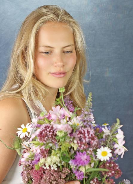 istock Wildflowers For The Pretty One 1173077535
