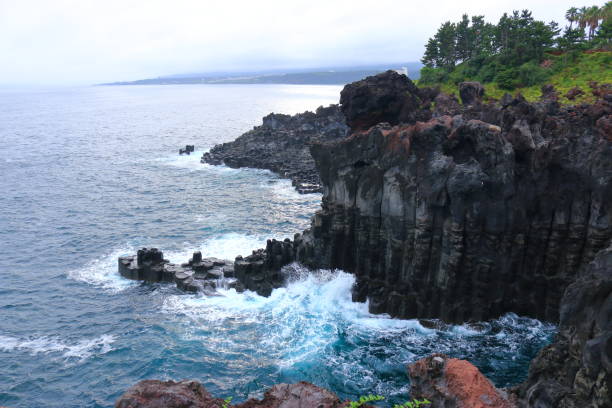 istock Daepo-dong, Sepulcity, Cliffs, Cliffs, Beaches, Coast, Coast, 1173100654