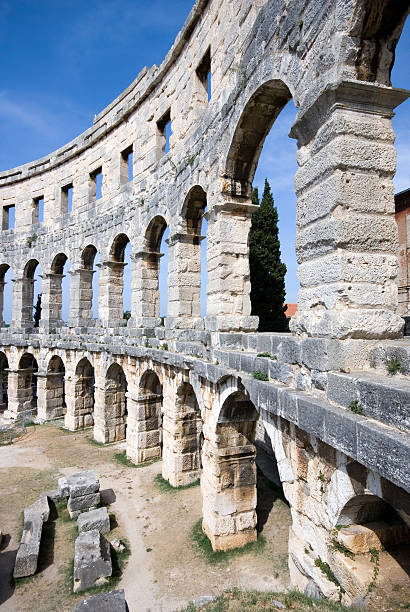 istock Ancient roman amphitheatre in Pula 117310941