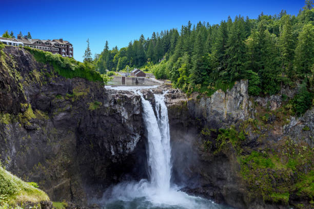 istock Snoqualmie Falls Under Blue Skies 1173119751