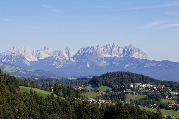 kitzbuhel, austria - hahnenkamm imagens e fotografias de stock